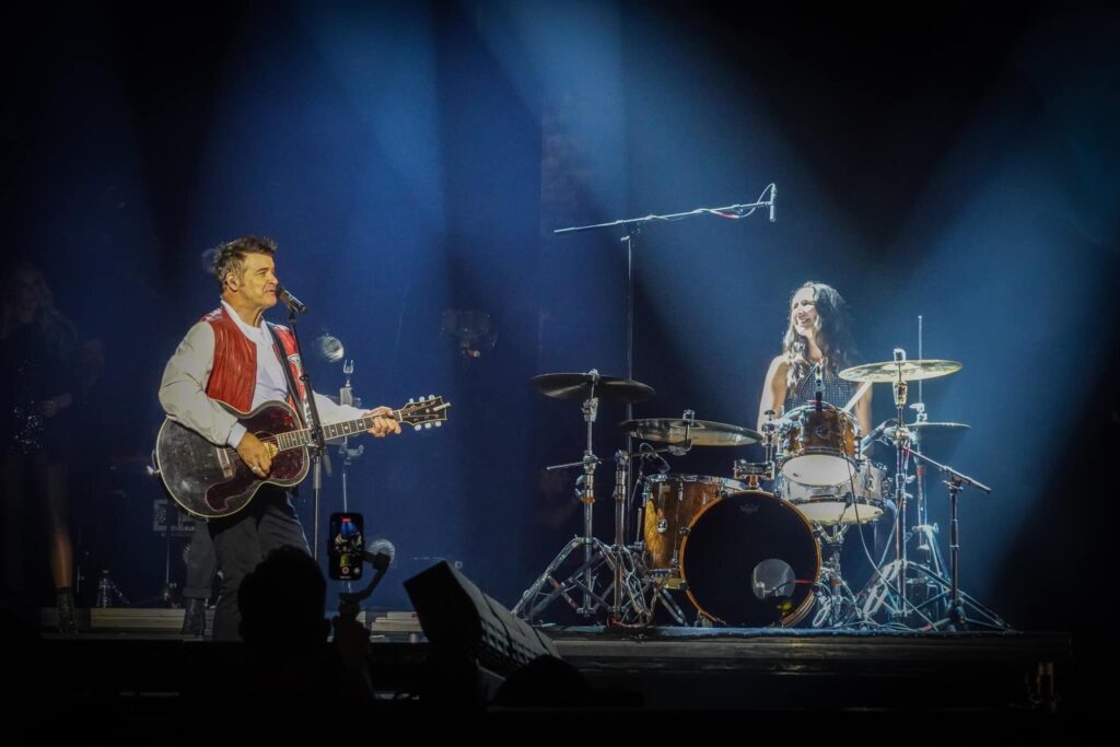 Ed Caplette La musicienne Emmanuelle Caplette au Zénith à Paris - Culture à coeur